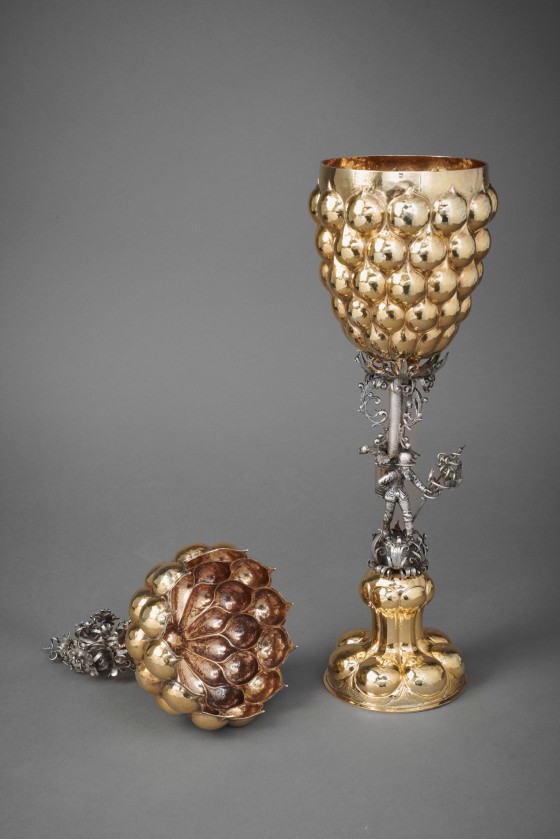 Hans WEBER <br> <em>Traubenpokal (Hanap en forme de grappe de raisin)</em> <br>Vers 1609-1629