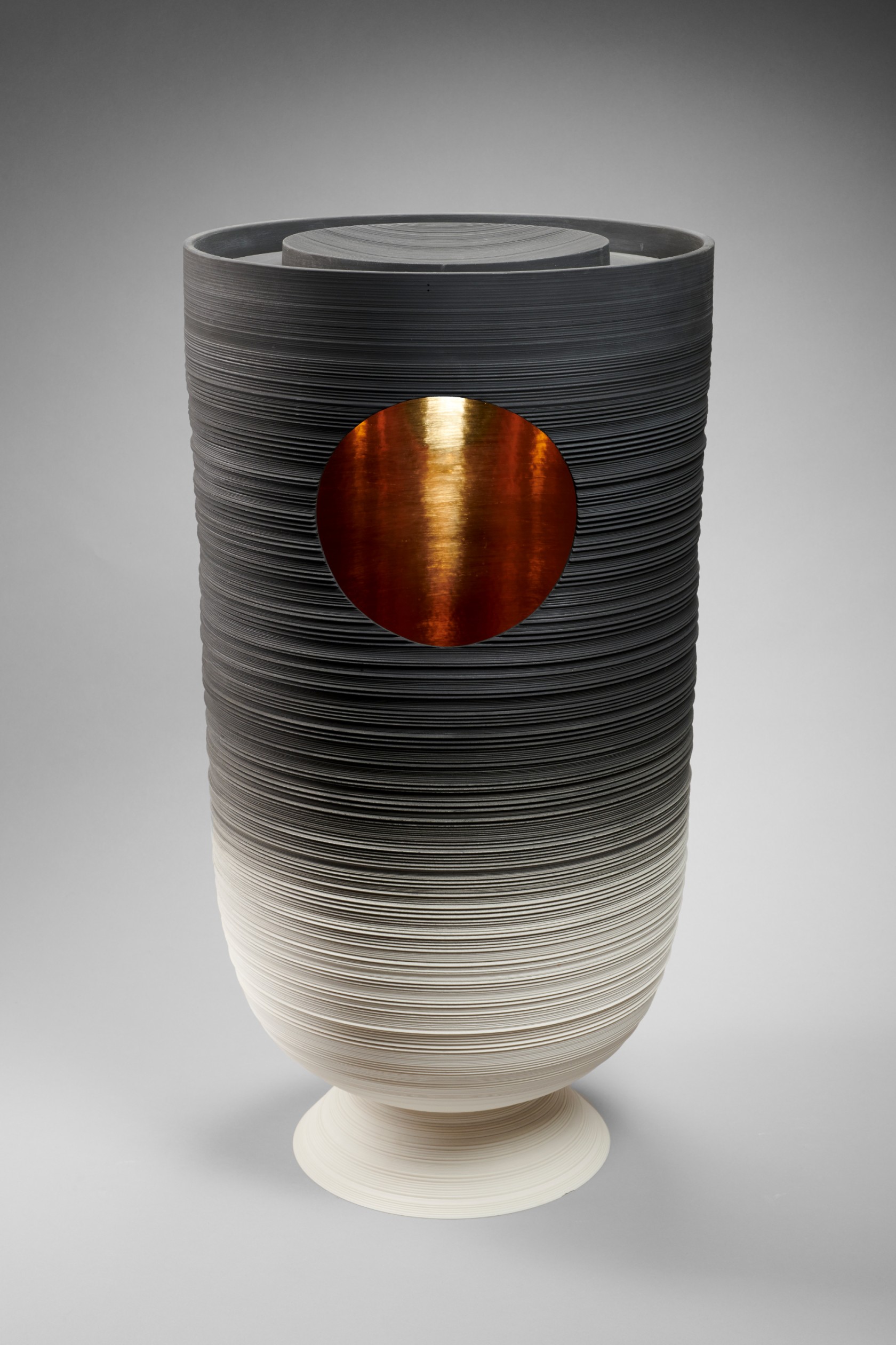 Pierre Soulages							<br>							<em>Vase</em>														<br>2000-2008 Pierre Soulages's Vase