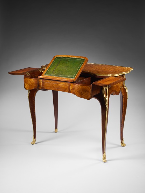 Roger Vandercruse (dit Lacroix ou RVLC) <br> <em>Table à écrire</em> <br>vers 1750-1760