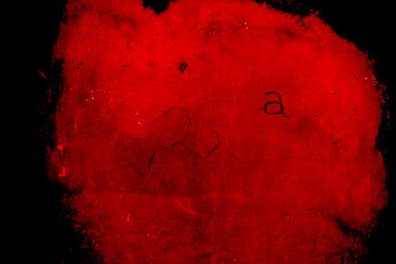 <em>Panse de la jarre prédynastique polie rouge à bord noir</em>